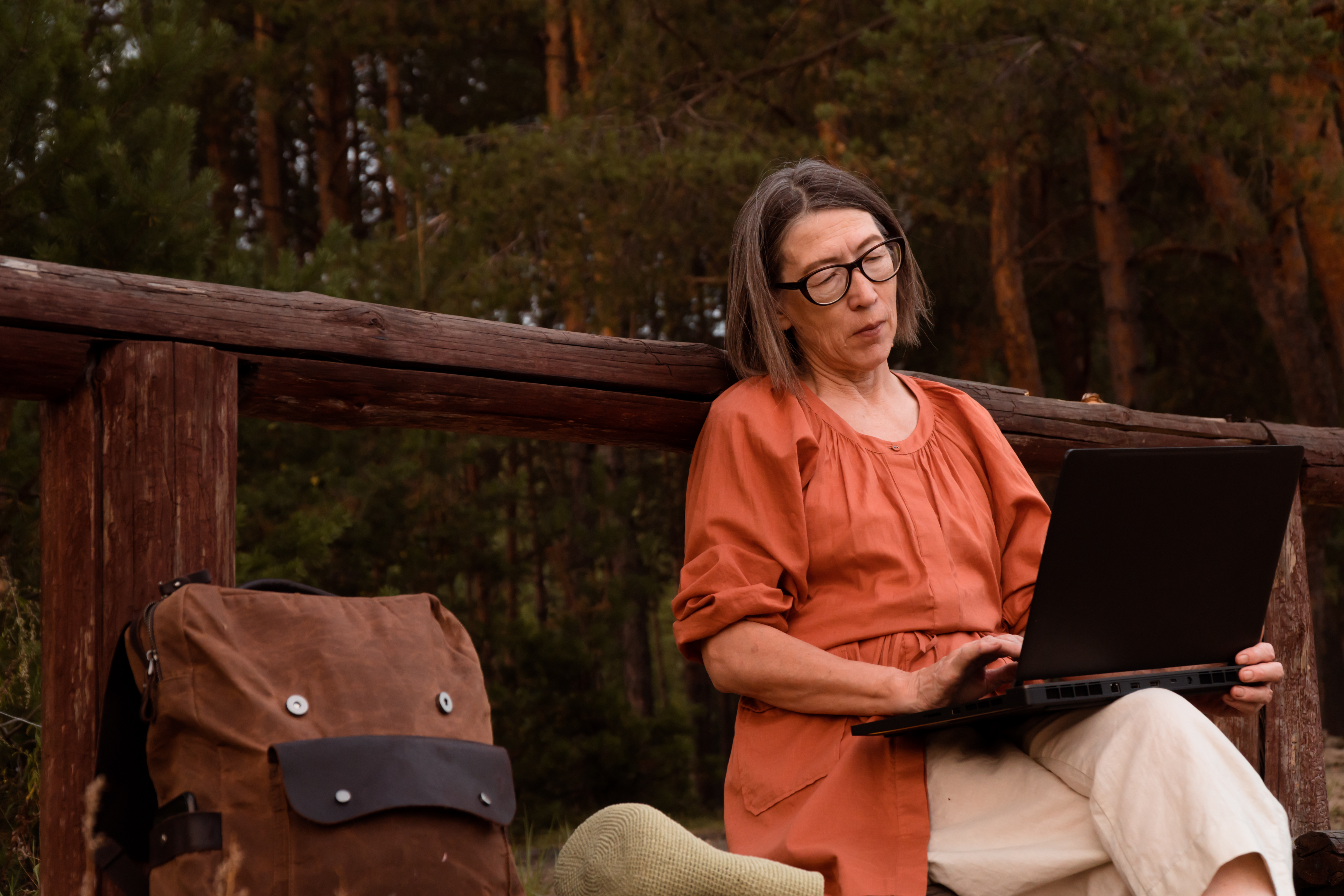 How independent equestrian retailers can stop losing sales online